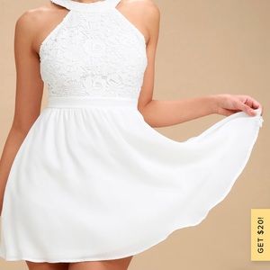 Lulu’s White Lace Dress